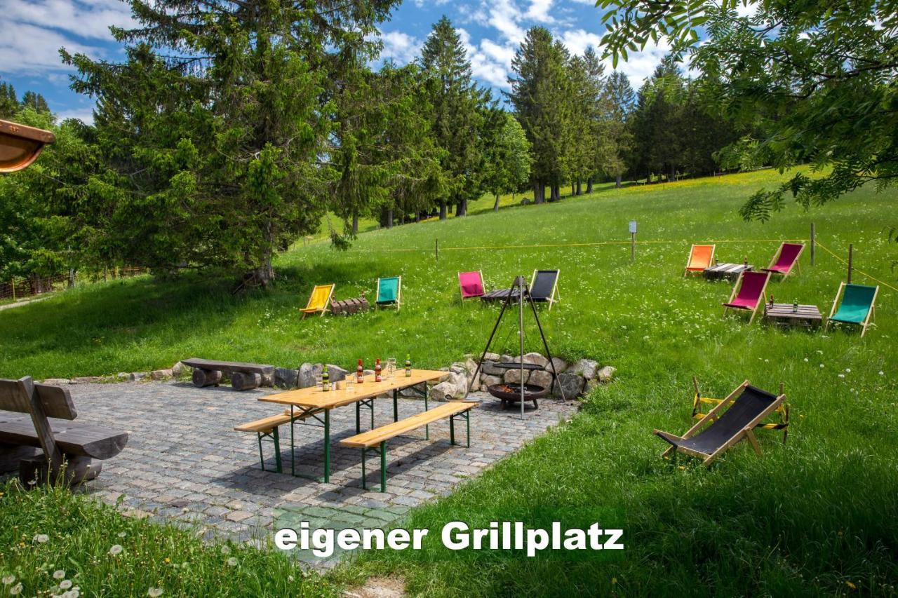 Wohlfuehl-Ferienwohnung 80 Qm, 8 Personen, Aussicht & Heimkino Todtnau Esterno foto